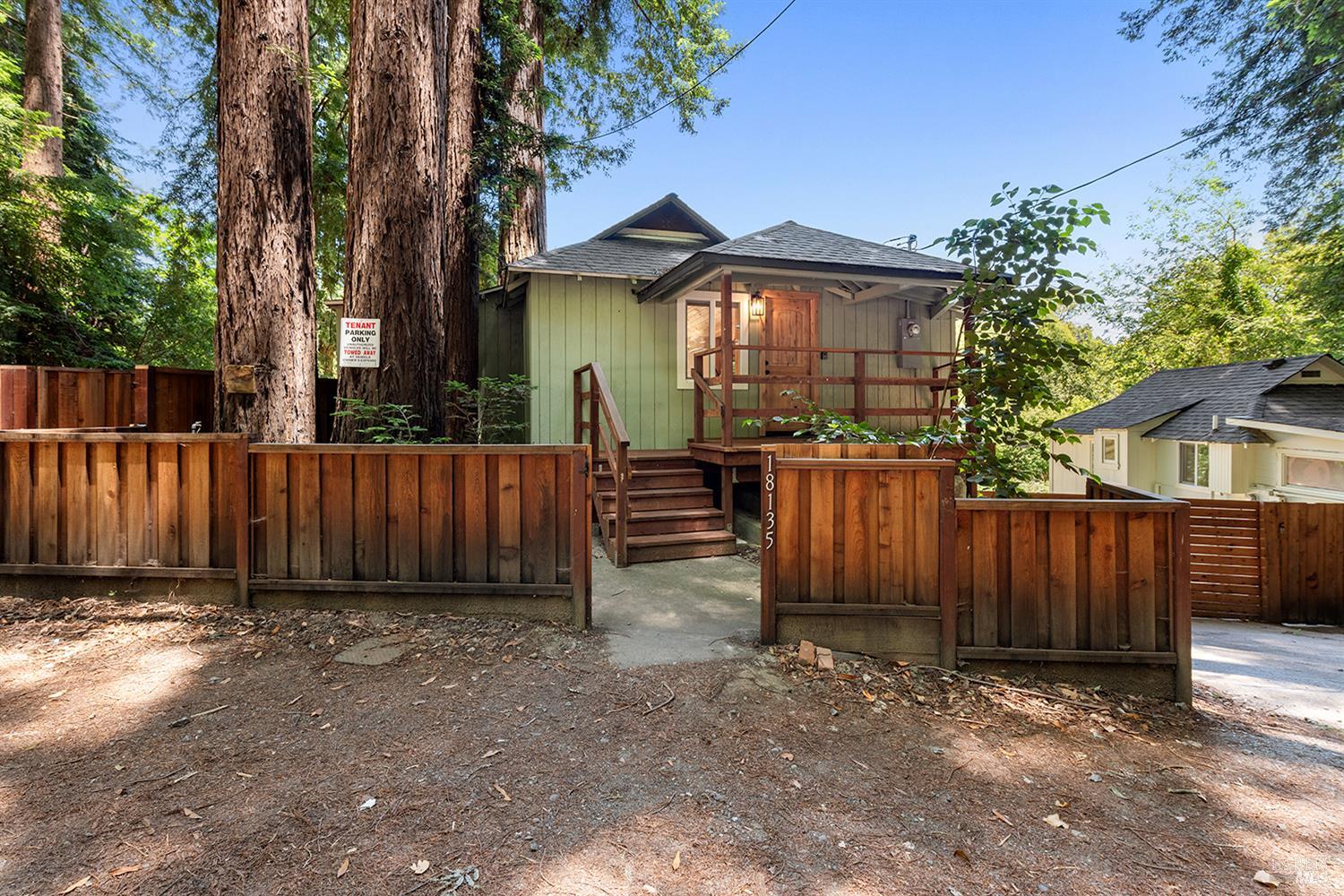 Detail Gallery Image 22 of 36 For 18135 Hwy 116 Unkn, Guerneville,  CA 95446 - 2 Beds | 1 Baths