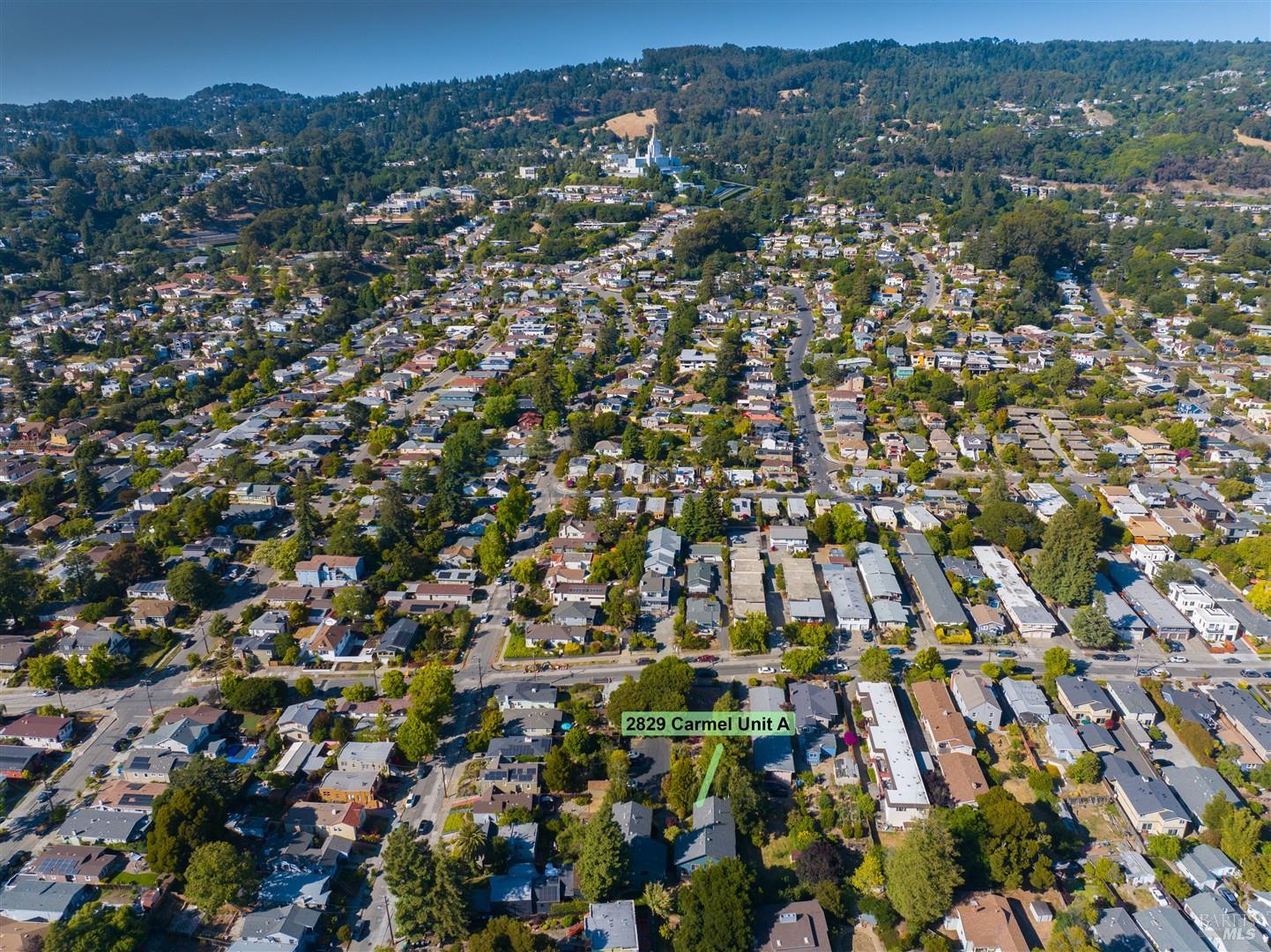 Detail Gallery Image 28 of 29 For 2829 Carmel St a,  Oakland,  CA 94602 - 3 Beds | 2 Baths