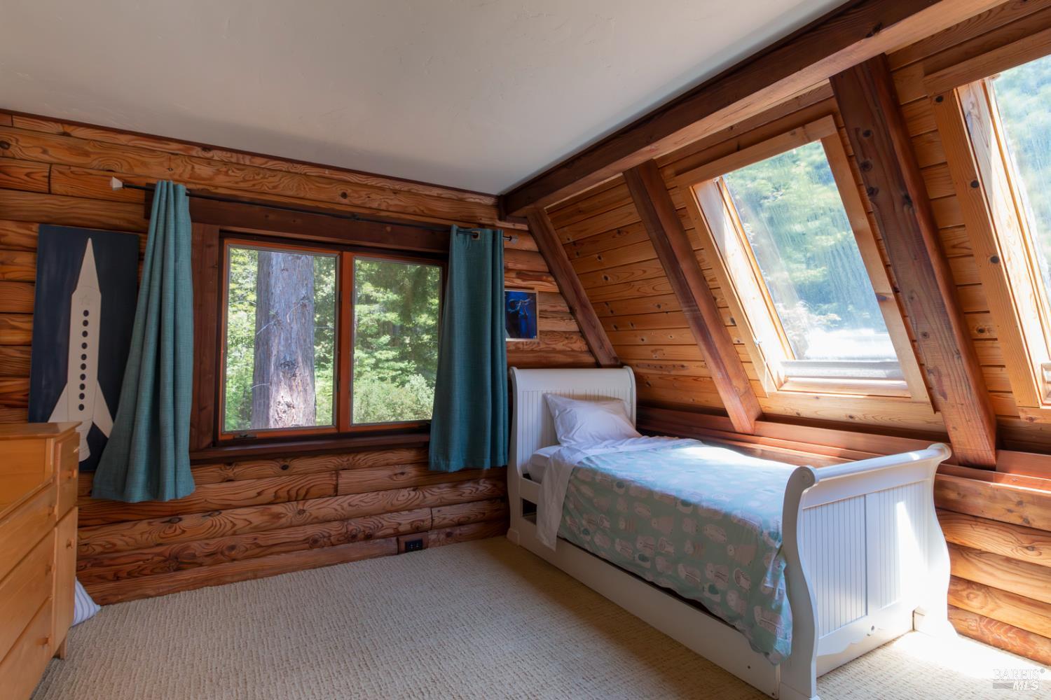 Detail Gallery Image 13 of 43 For 28581 Navarro Ridge Rd, Albion,  CA 95410 - 3 Beds | 2 Baths