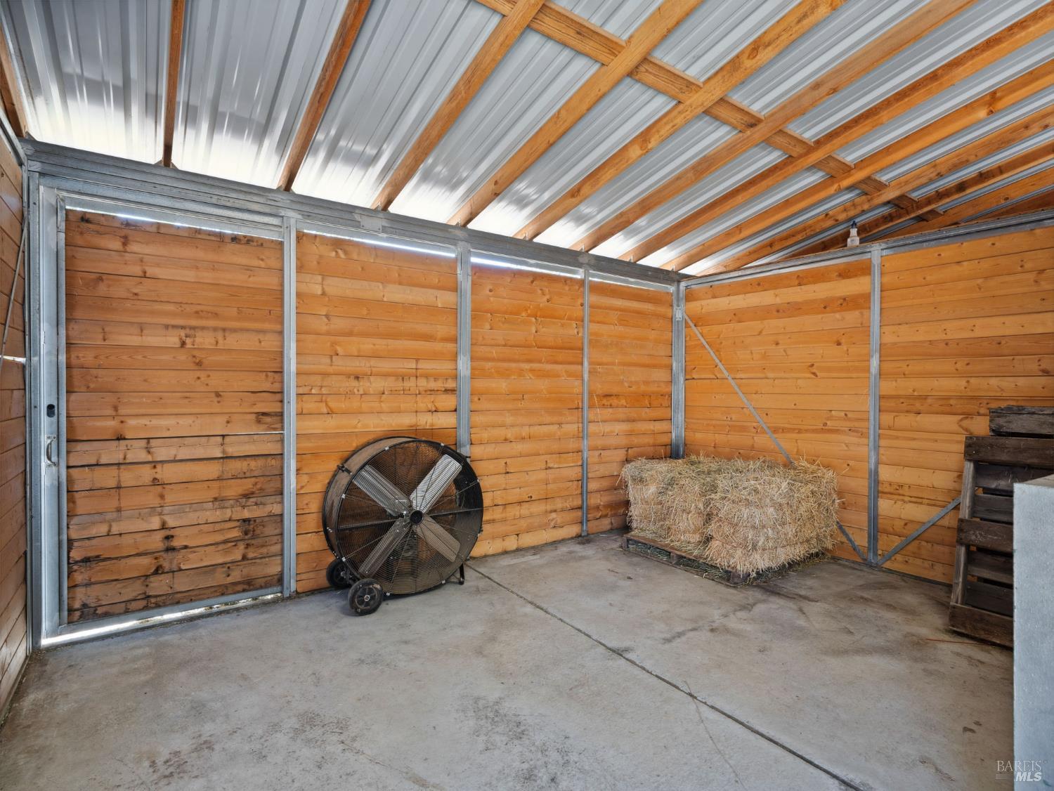 Detail Gallery Image 49 of 64 For 15400 May Hollow Rd, Lower Lake,  CA 95457 - 3 Beds | 2 Baths