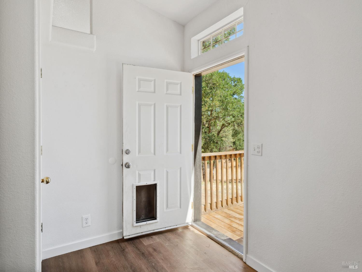 Detail Gallery Image 39 of 64 For 15400 May Hollow Rd, Lower Lake,  CA 95457 - 3 Beds | 2 Baths