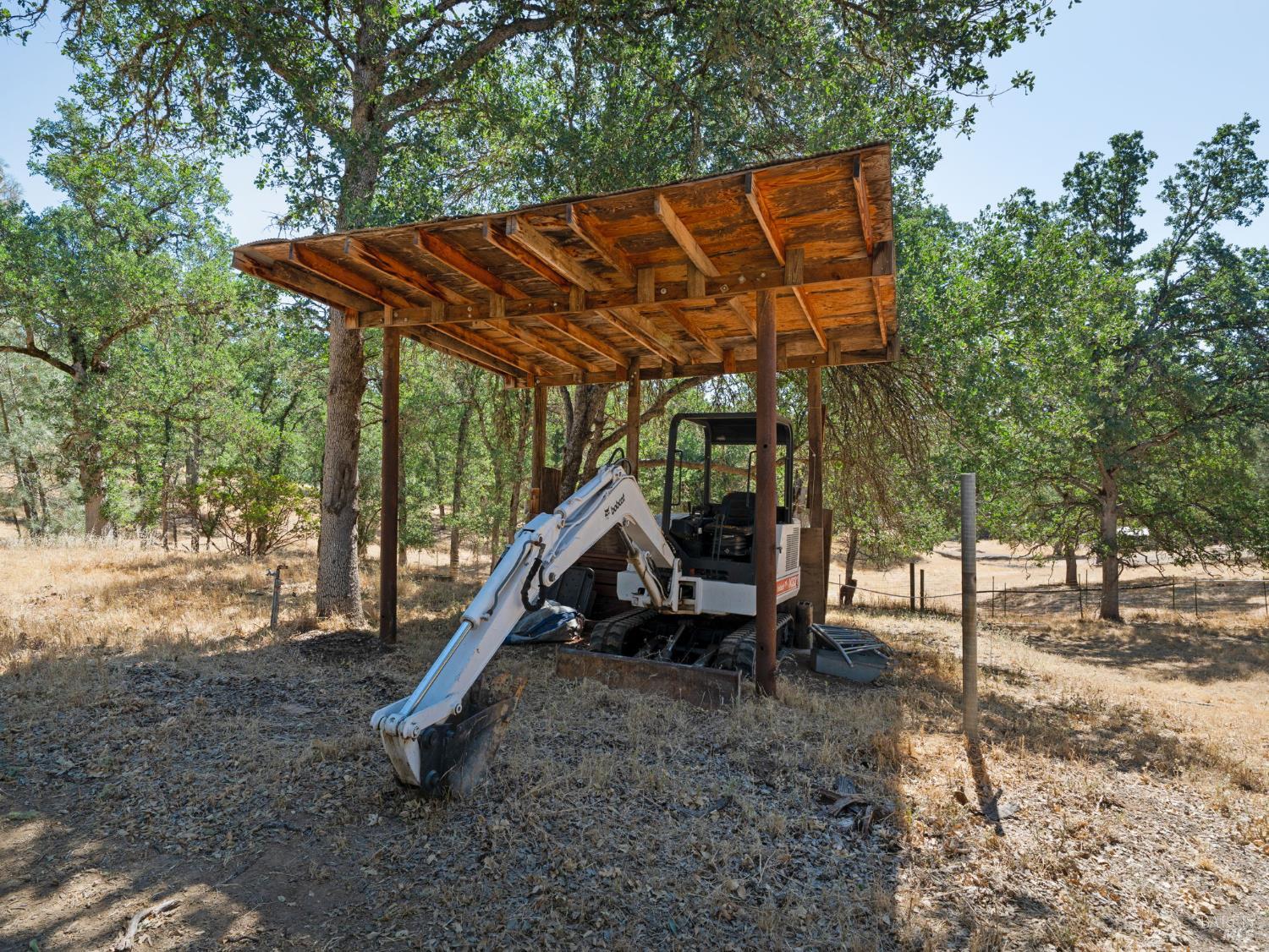 Detail Gallery Image 54 of 64 For 15400 May Hollow Rd, Lower Lake,  CA 95457 - 3 Beds | 2 Baths