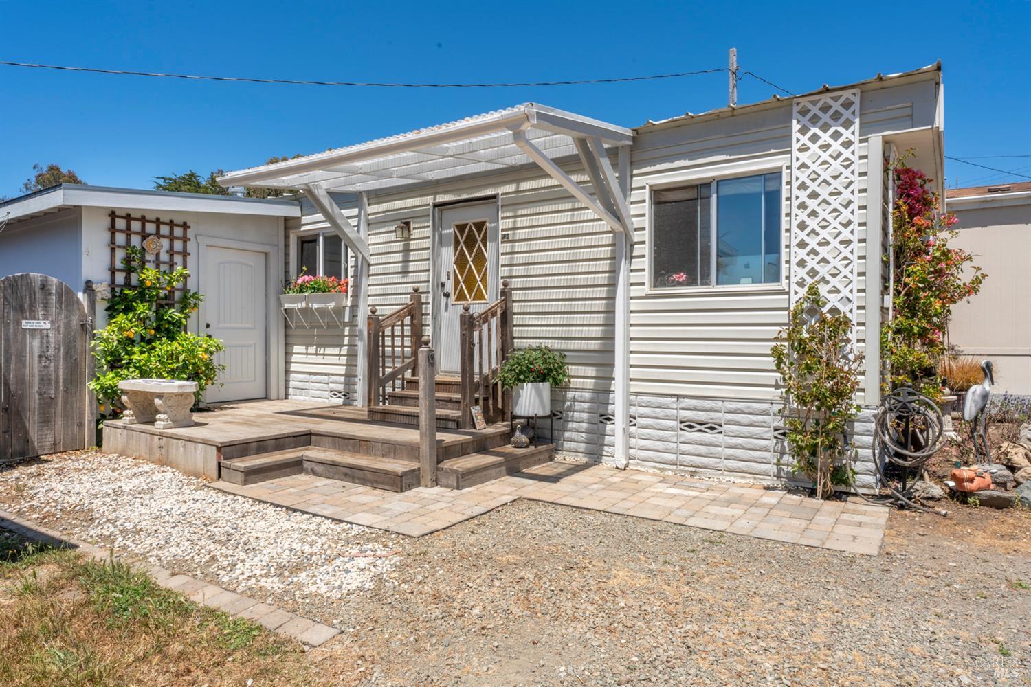 Detail Gallery Image 1 of 27 For 13500 Point Cabrillo Dr 13, Mendocino,  CA 95460 - 2 Beds | 1 Baths