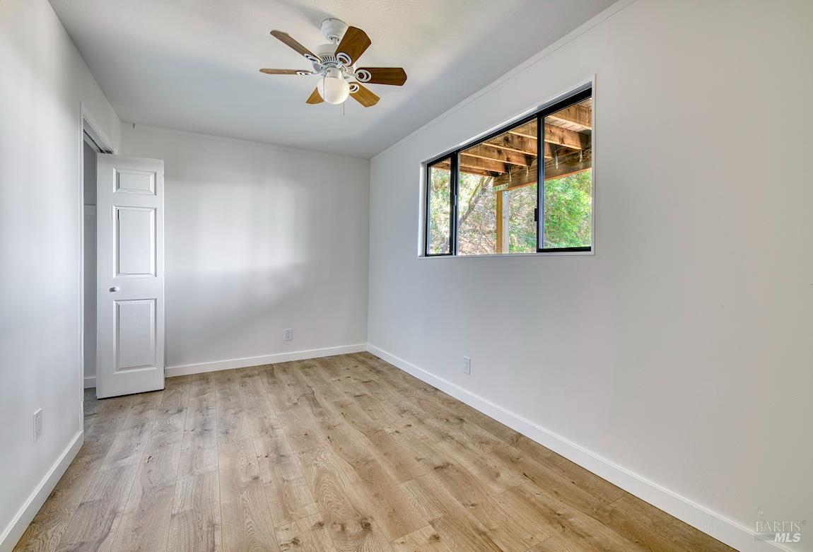 Detail Gallery Image 42 of 54 For 76 Oak Springs Dr, San Anselmo,  CA 94960 - 5 Beds | 3 Baths