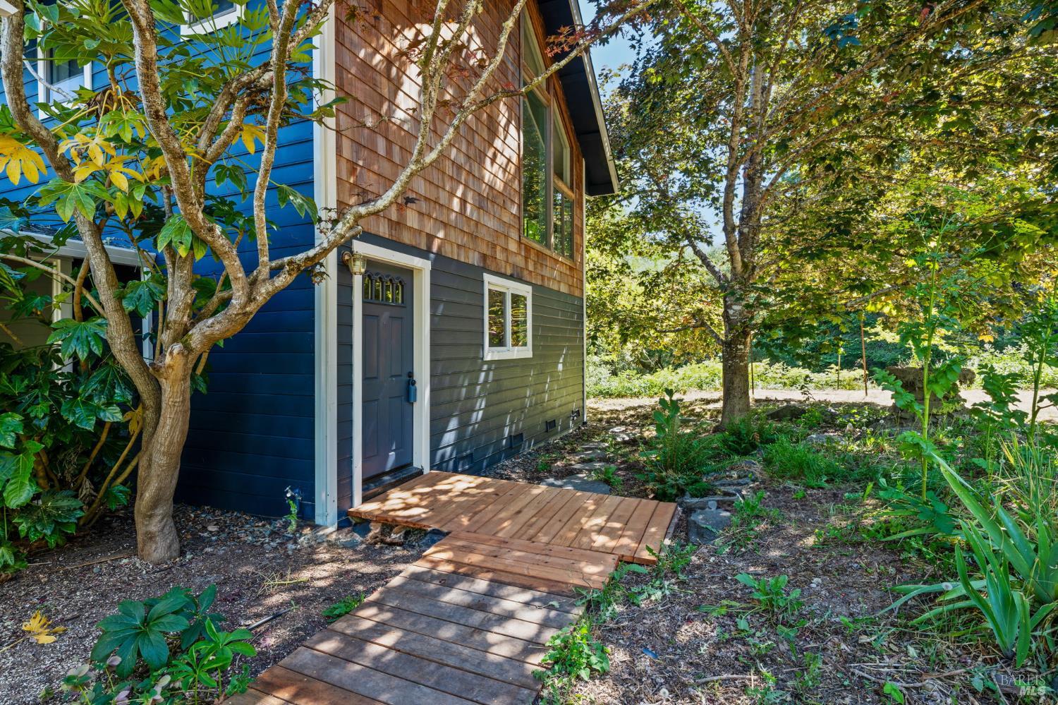 Detail Gallery Image 50 of 66 For 7950 Flynn Creek Rd, Comptche,  CA 95427 - 5 Beds | 3 Baths