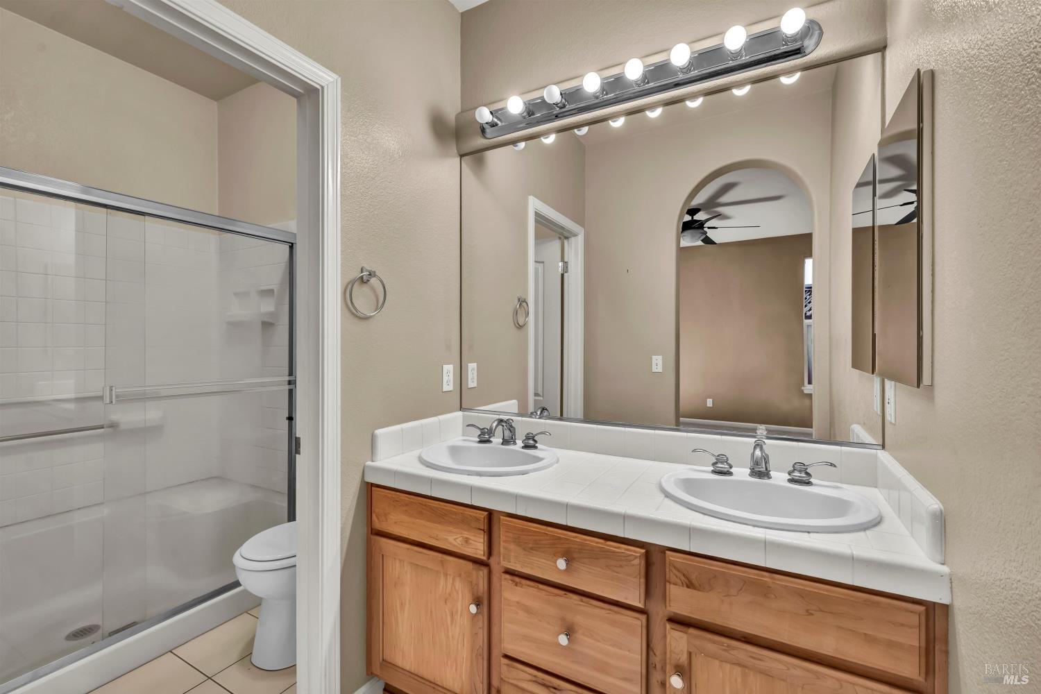 Detail Gallery Image 16 of 24 For 2782 Cumberland St, Santa Rosa,  CA 95407 - 3 Beds | 2 Baths