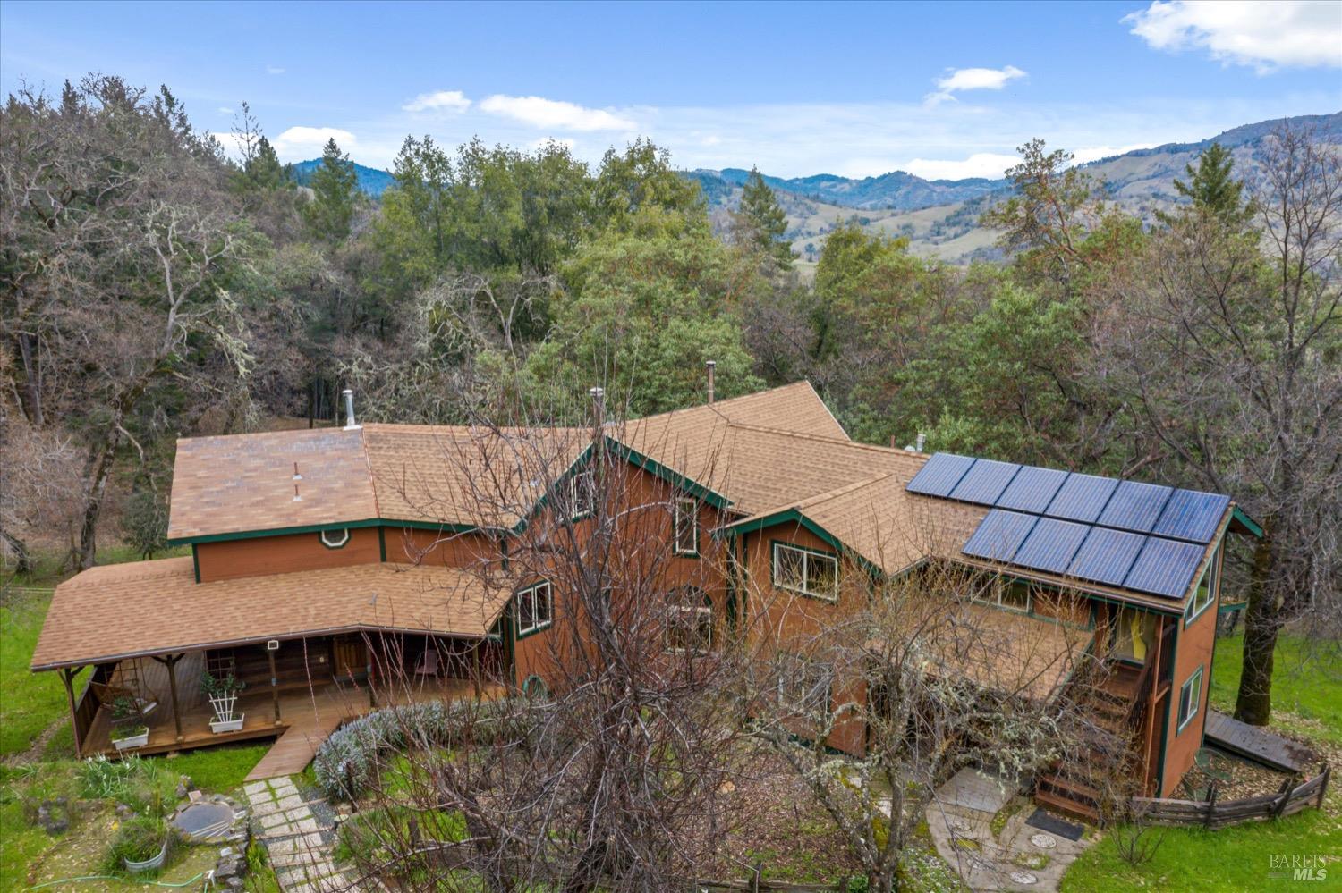 Detail Gallery Image 23 of 57 For 3100 Radical Ridge Rd, Redwood Valley,  CA 95470 - 4 Beds | 1/3 Baths