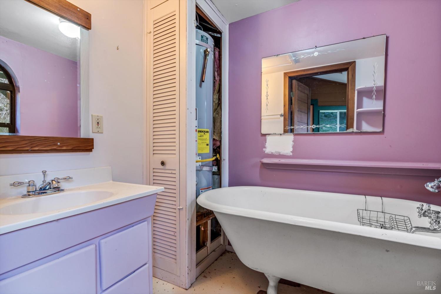 Detail Gallery Image 14 of 57 For 3100 Radical Ridge Rd, Redwood Valley,  CA 95470 - 4 Beds | 1/3 Baths