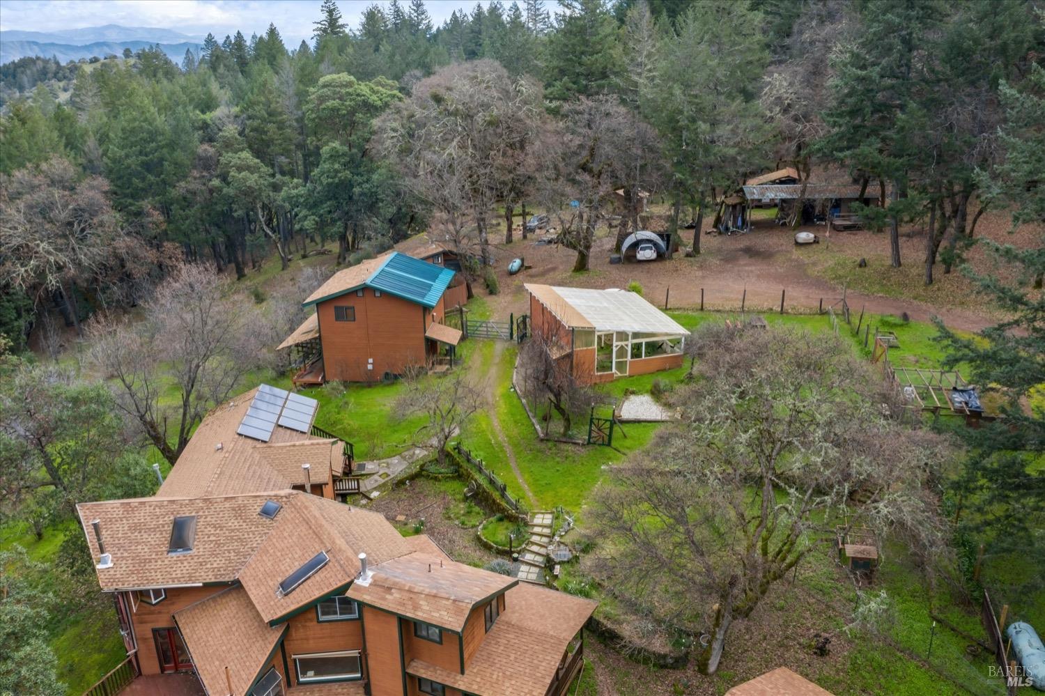 Detail Gallery Image 47 of 57 For 3100 Radical Ridge Rd, Redwood Valley,  CA 95470 - 4 Beds | 1/3 Baths