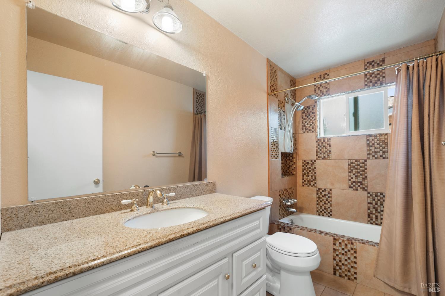 Springfield None, Vallejo, California image 23