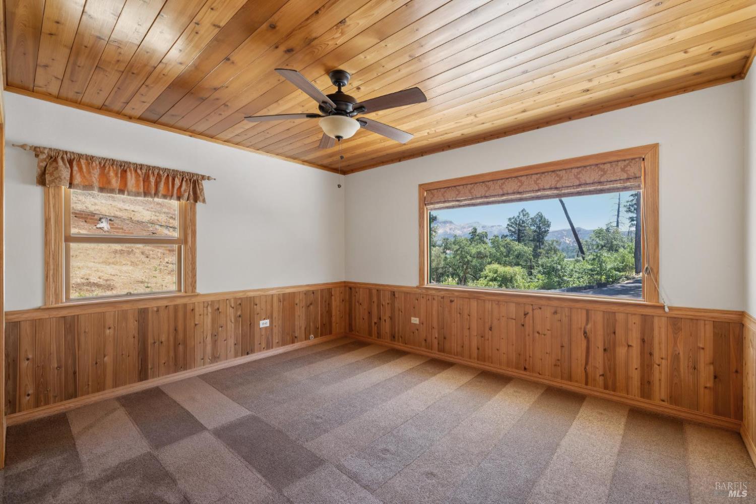 Detail Gallery Image 18 of 33 For 1200 Bennett Ln, Calistoga,  CA 94515 - 2 Beds | 1 Baths