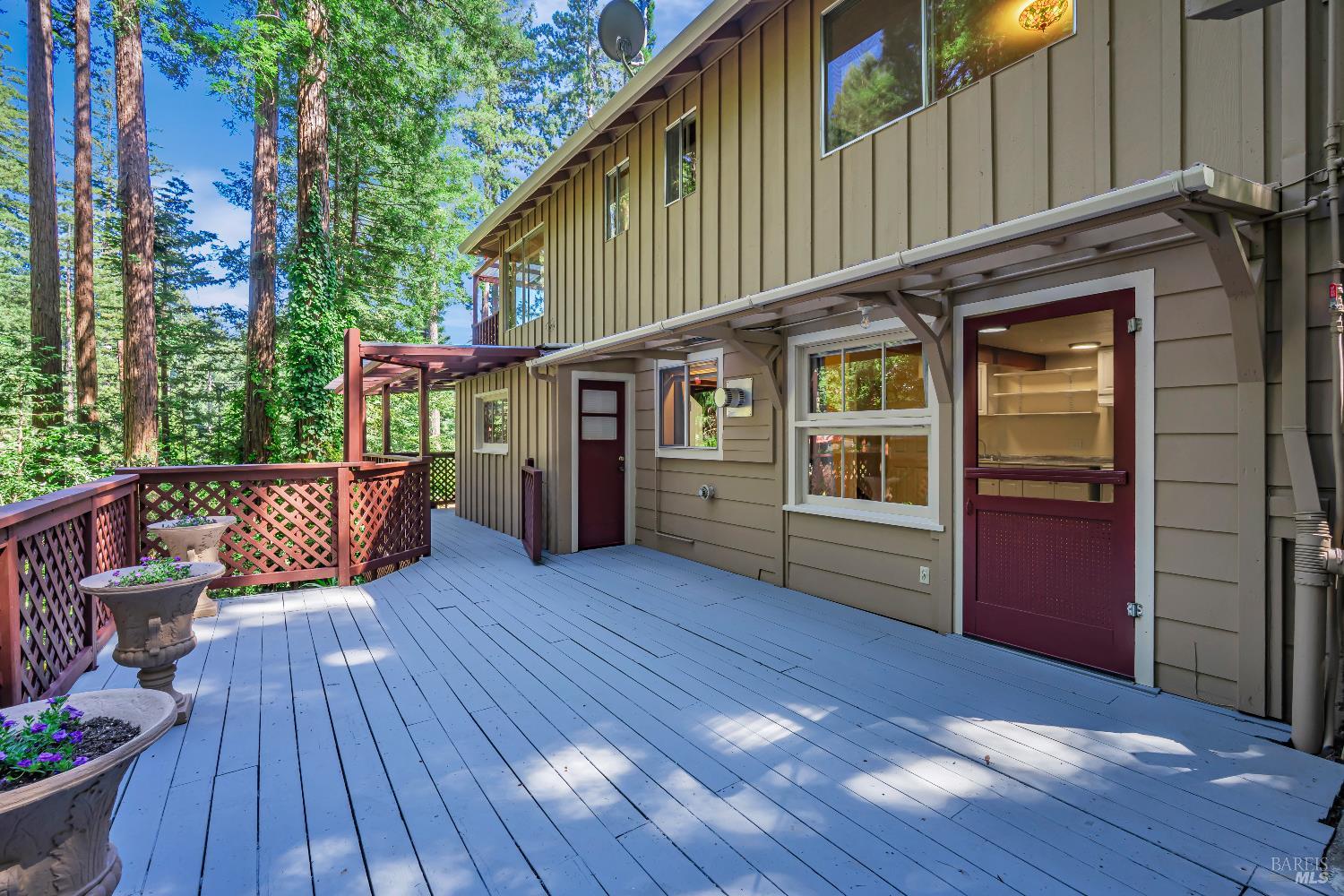 Detail Gallery Image 15 of 34 For 19375 Pine Glade Unkn, Guerneville,  CA 95446 - 2 Beds | 2 Baths