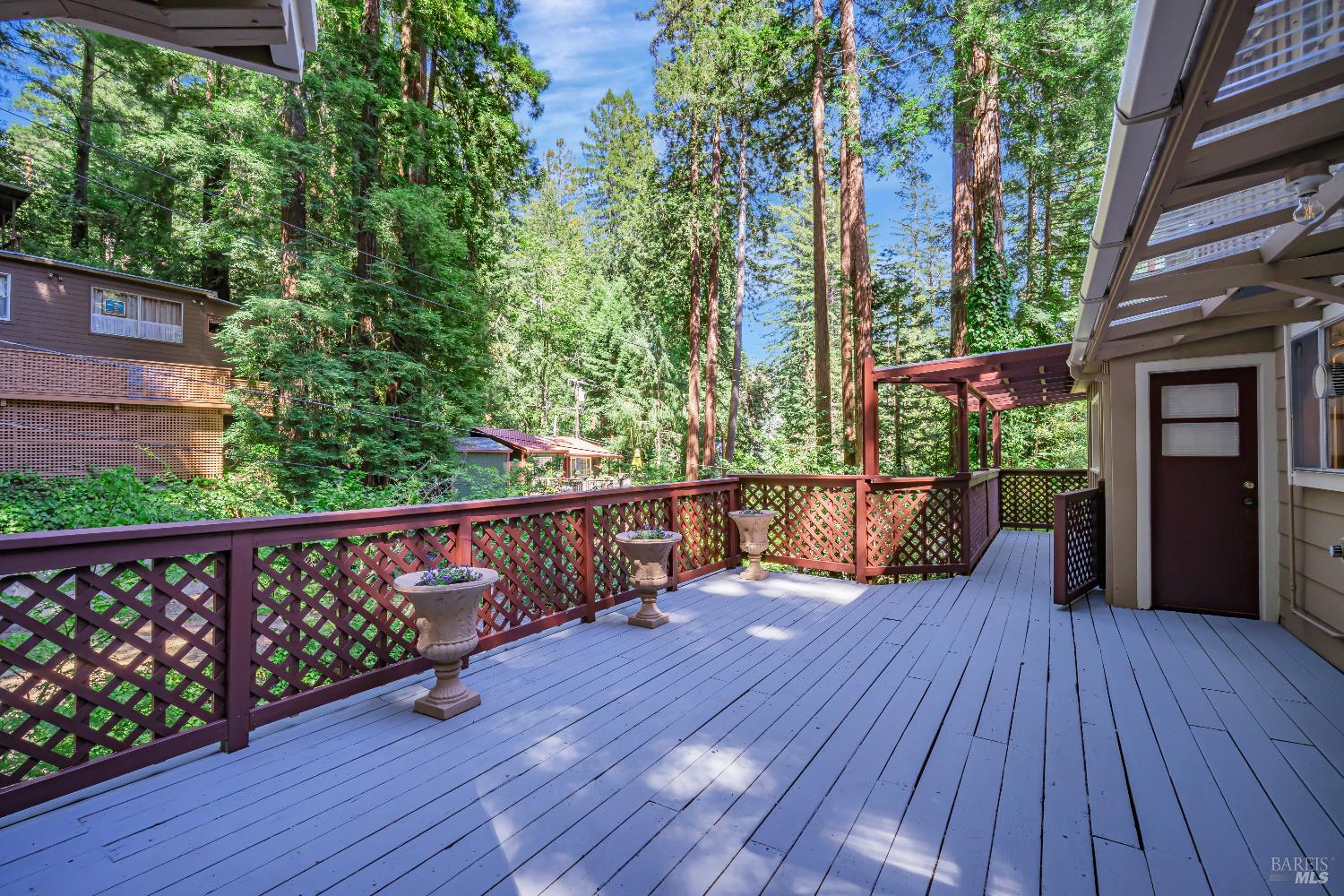 Detail Gallery Image 16 of 34 For 19375 Pine Glade Unkn, Guerneville,  CA 95446 - 2 Beds | 2 Baths