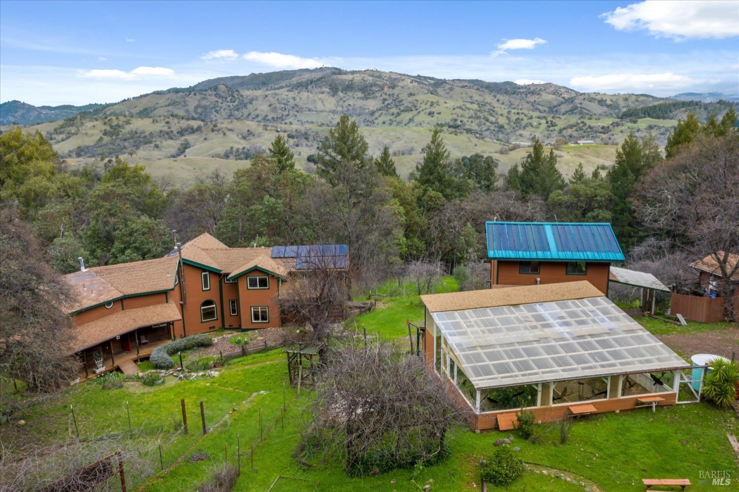 Detail Gallery Image 50 of 57 For 3100 Radical Ridge Rd, Redwood Valley,  CA 95470 - 4 Beds | 1/3 Baths