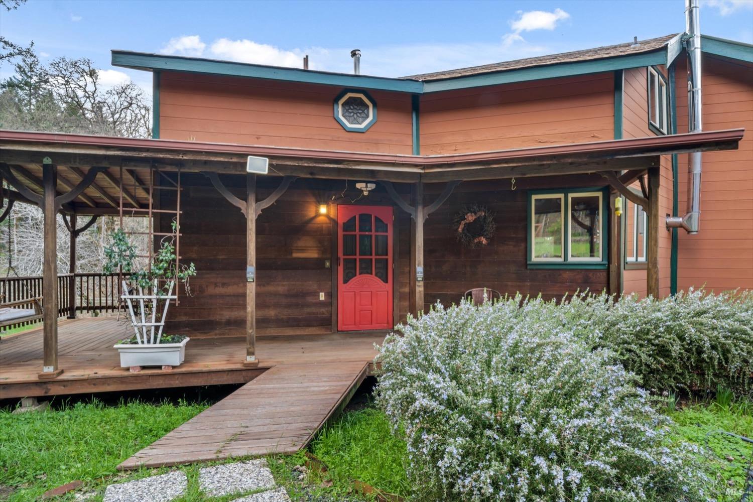 Detail Gallery Image 19 of 57 For 3100 Radical Ridge Rd, Redwood Valley,  CA 95470 - 4 Beds | 1/3 Baths