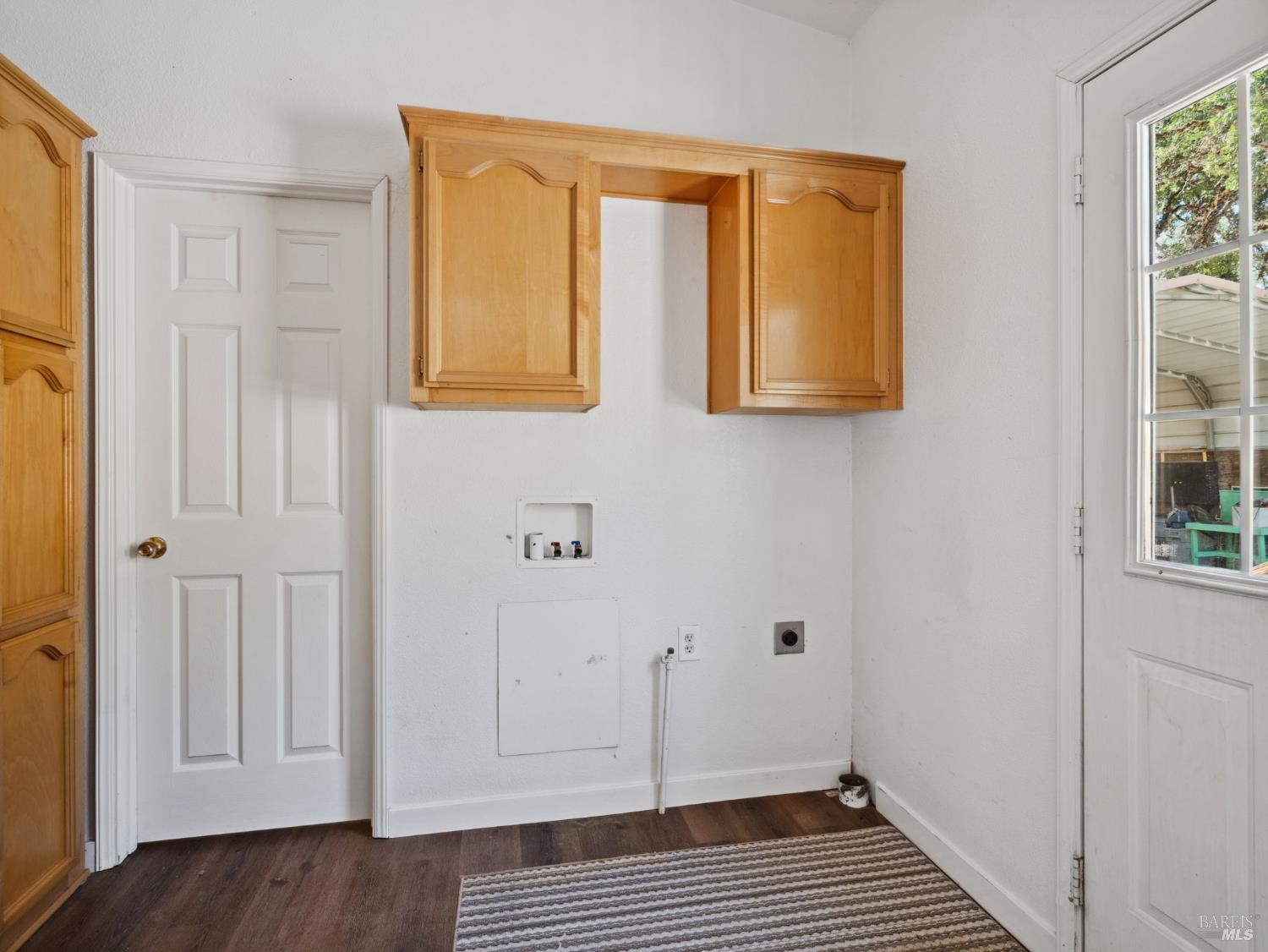 Detail Gallery Image 7 of 64 For 15400 May Hollow Rd, Lower Lake,  CA 95457 - 3 Beds | 2 Baths