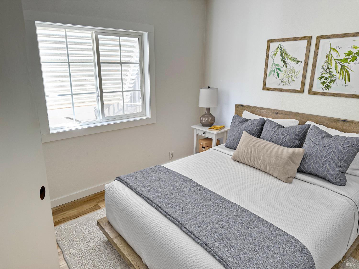 Detail Gallery Image 12 of 19 For 128 Burgundy Cir, Yountville,  CA 94599 - 2 Beds | 2 Baths