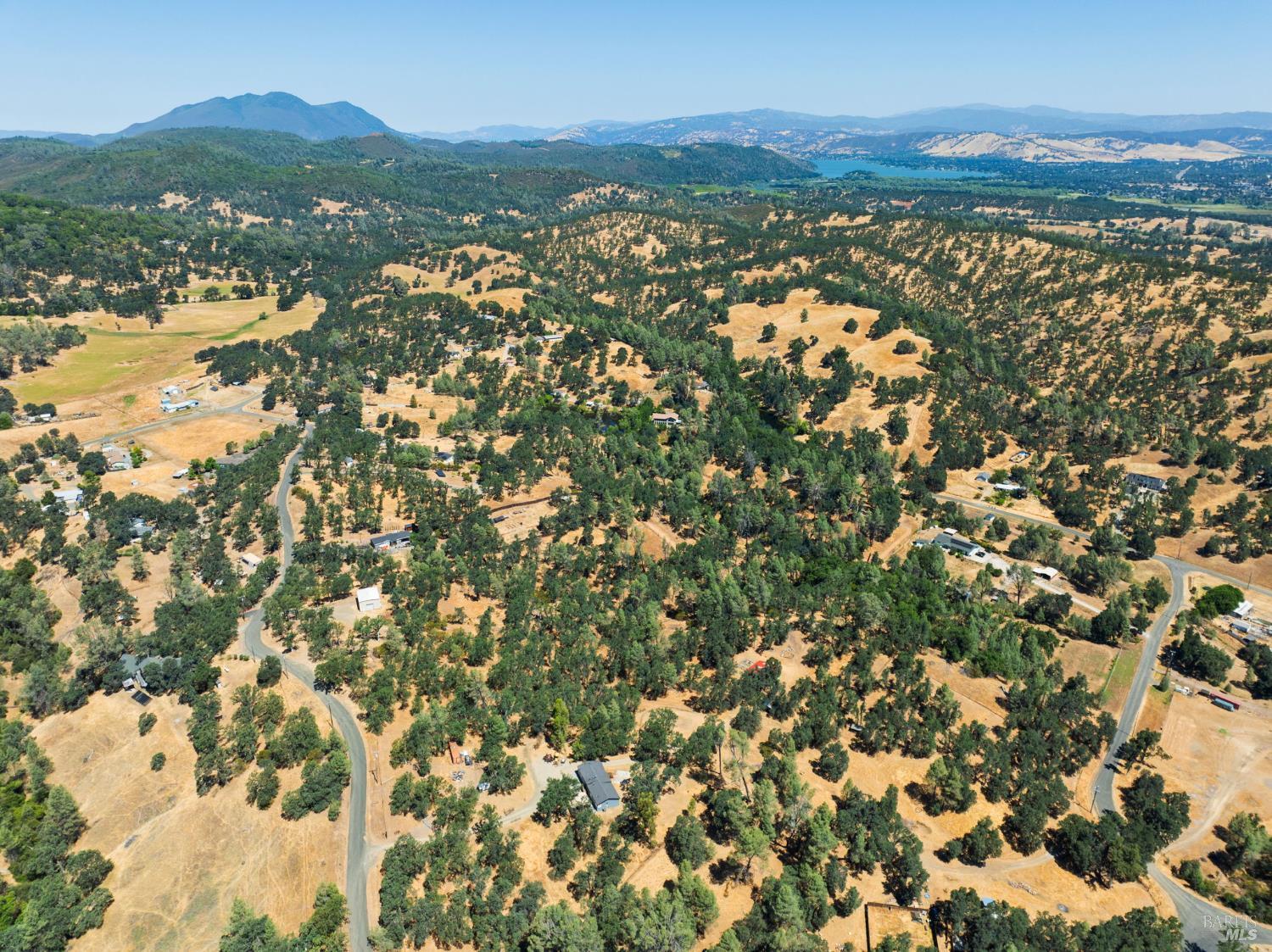 Detail Gallery Image 3 of 64 For 15400 May Hollow Rd, Lower Lake,  CA 95457 - 3 Beds | 2 Baths