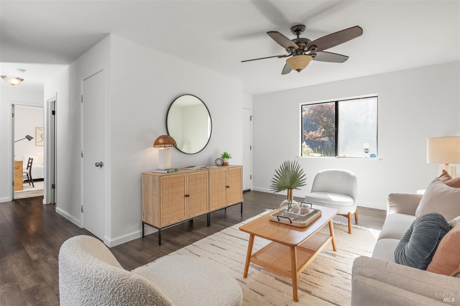 Detail Gallery Image 16 of 29 For 2829 Carmel St a,  Oakland,  CA 94602 - 3 Beds | 2 Baths