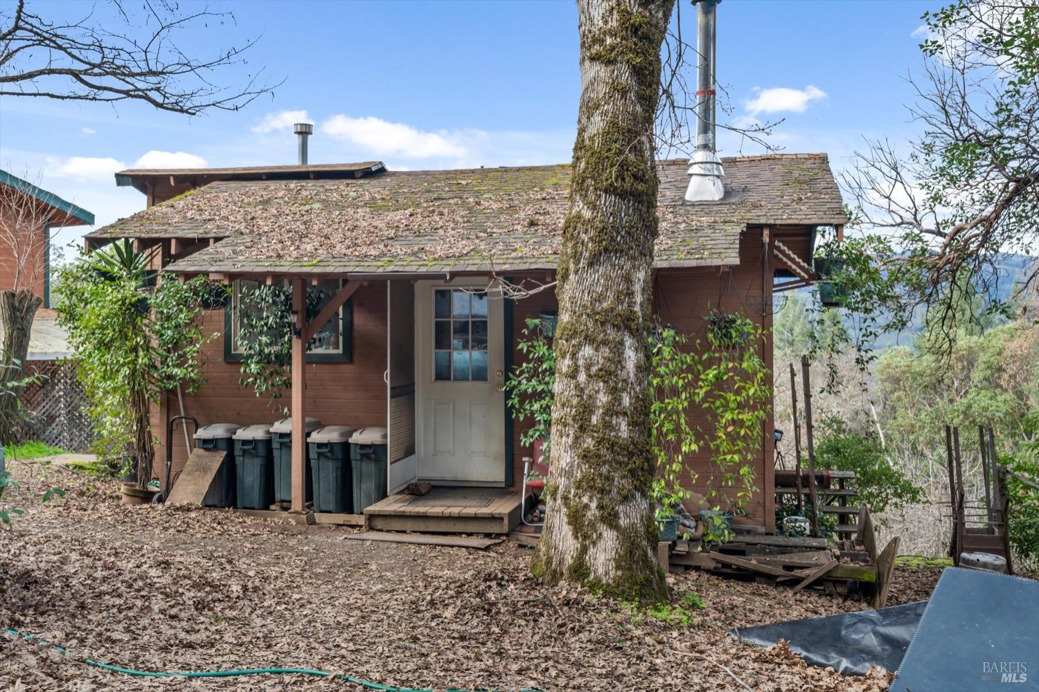 Detail Gallery Image 24 of 57 For 3100 Radical Ridge Rd, Redwood Valley,  CA 95470 - 4 Beds | 1/3 Baths