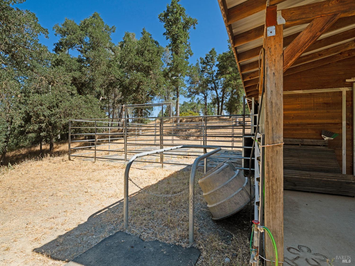 Detail Gallery Image 52 of 64 For 15400 May Hollow Rd, Lower Lake,  CA 95457 - 3 Beds | 2 Baths