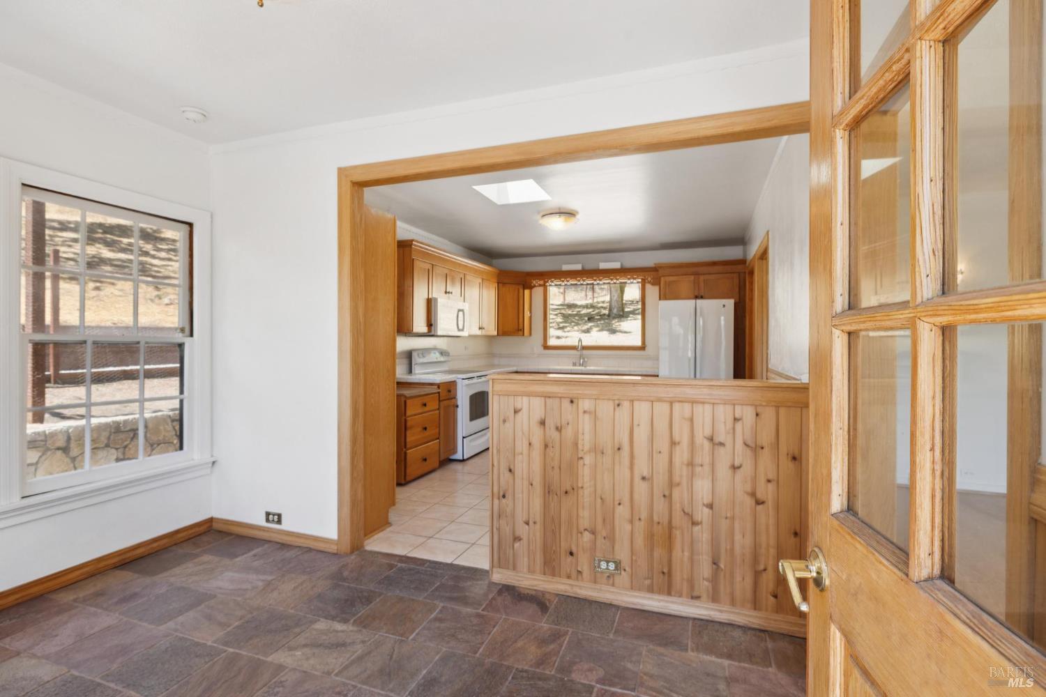 Detail Gallery Image 8 of 33 For 1200 Bennett Ln, Calistoga,  CA 94515 - 2 Beds | 1 Baths