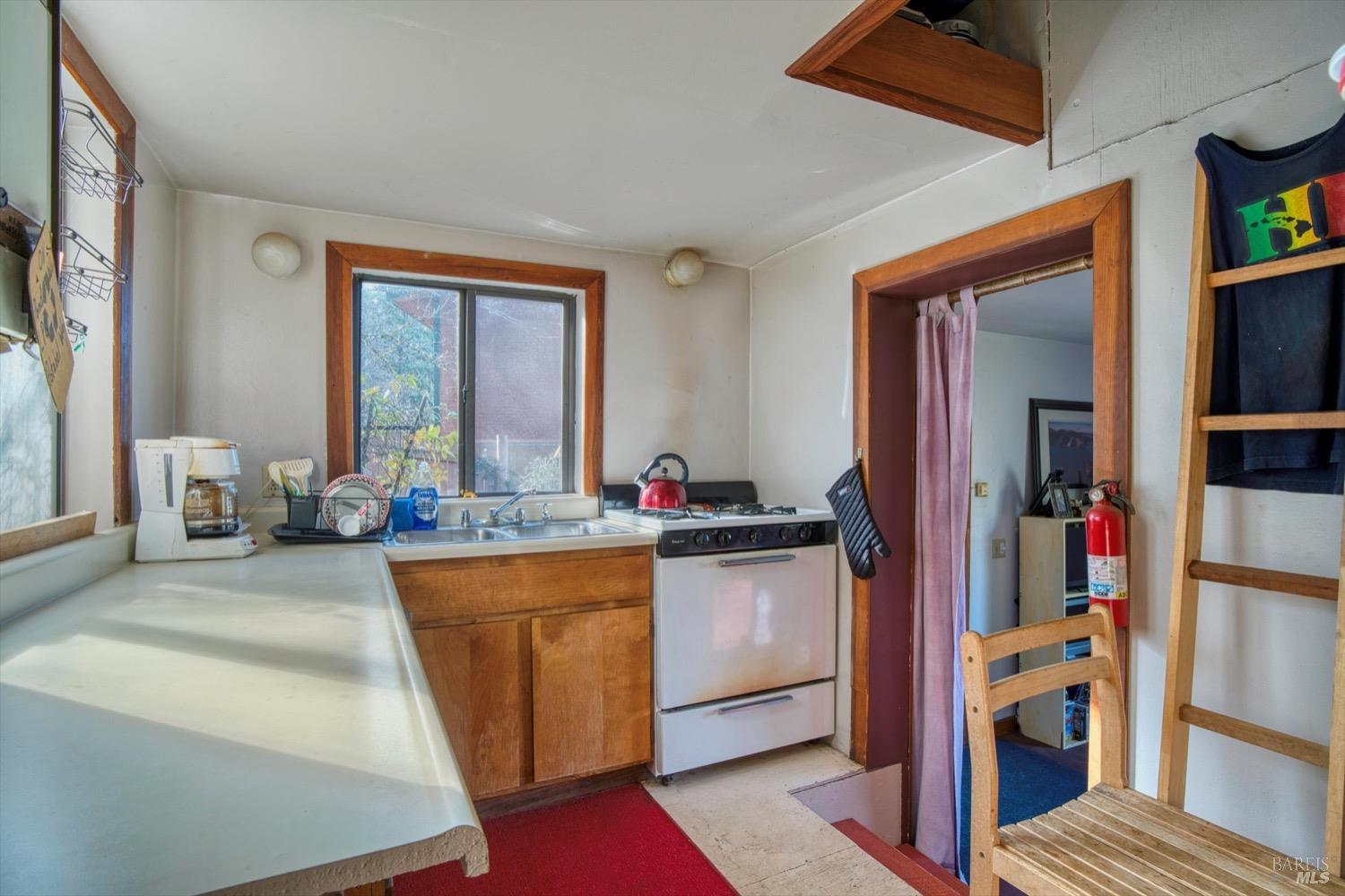 Detail Gallery Image 27 of 57 For 3100 Radical Ridge Rd, Redwood Valley,  CA 95470 - 4 Beds | 1/3 Baths