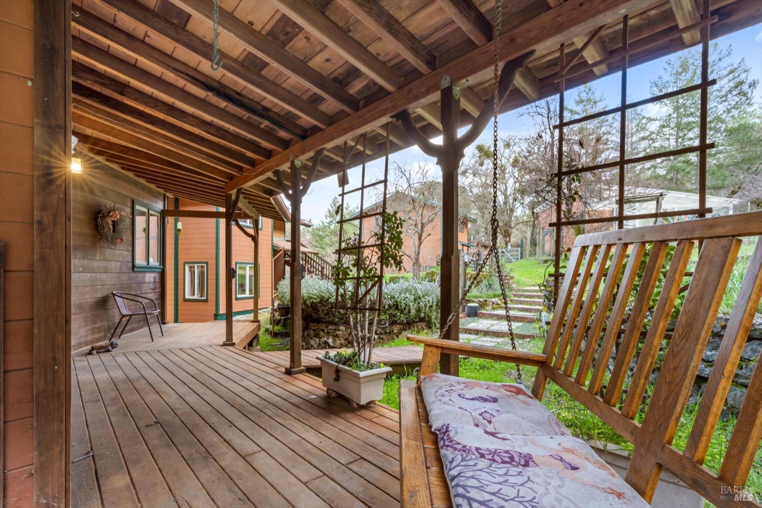 Detail Gallery Image 18 of 57 For 3100 Radical Ridge Rd, Redwood Valley,  CA 95470 - 4 Beds | 1/3 Baths