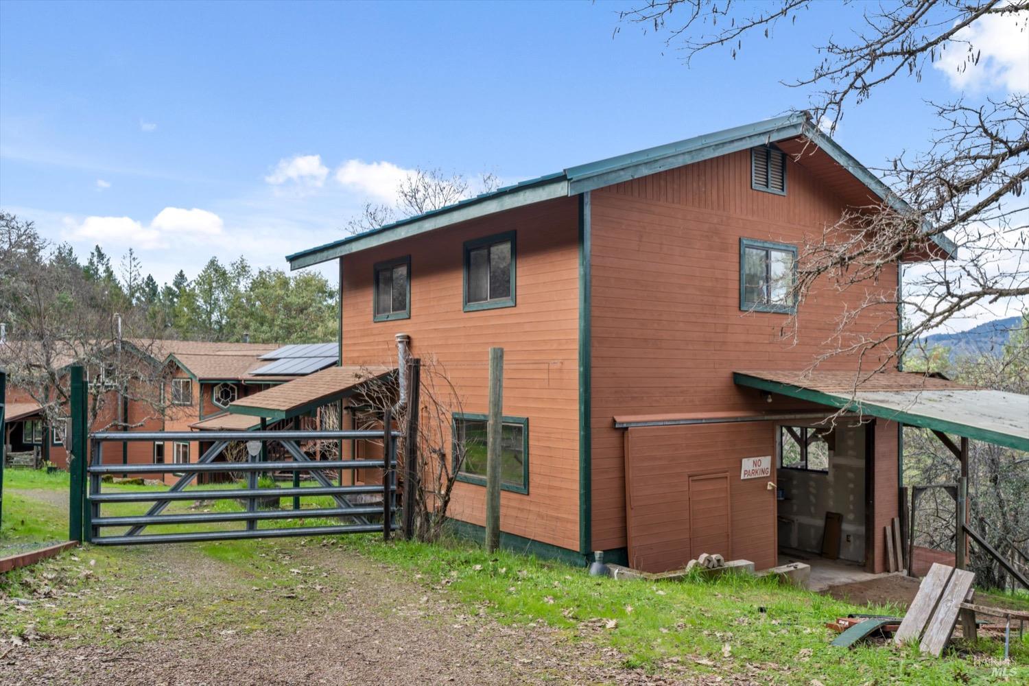 Detail Gallery Image 30 of 57 For 3100 Radical Ridge Rd, Redwood Valley,  CA 95470 - 4 Beds | 1/3 Baths