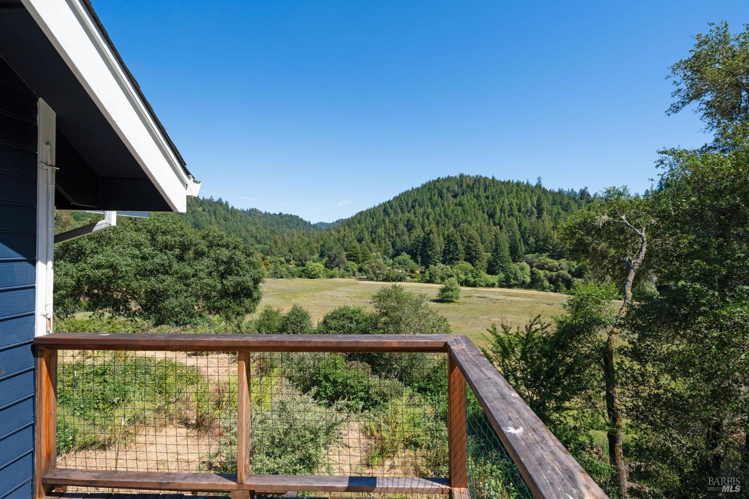 Detail Gallery Image 45 of 66 For 7950 Flynn Creek Rd, Comptche,  CA 95427 - 5 Beds | 3 Baths