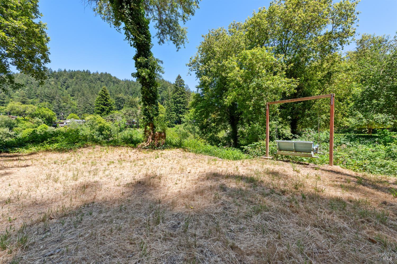Detail Gallery Image 36 of 36 For 18135 Hwy 116 Unkn, Guerneville,  CA 95446 - 2 Beds | 1 Baths
