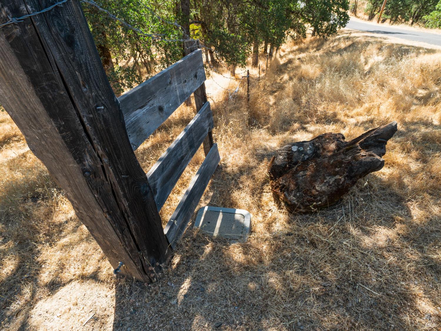 Detail Gallery Image 55 of 64 For 15400 May Hollow Rd, Lower Lake,  CA 95457 - 3 Beds | 2 Baths
