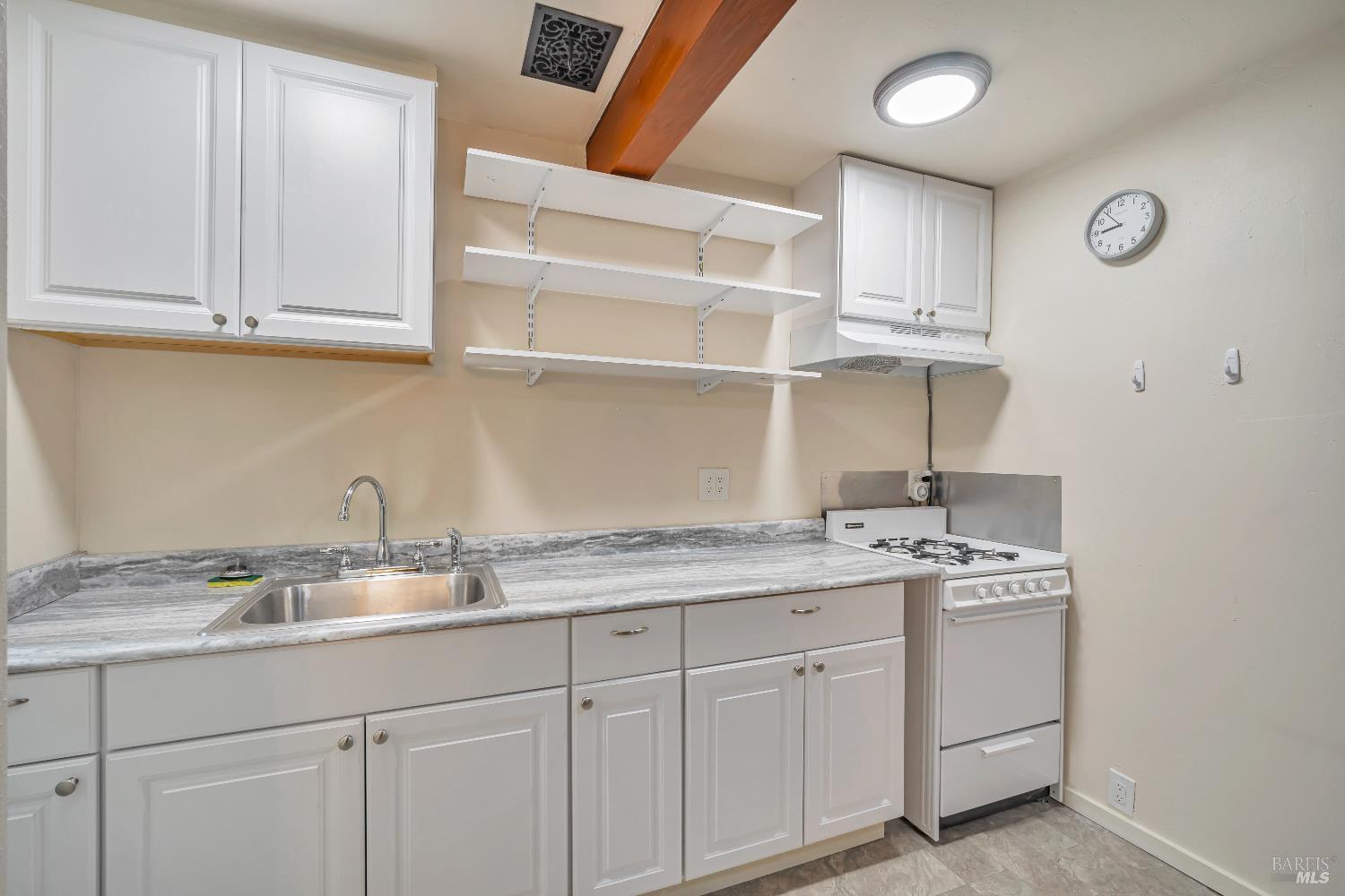 Detail Gallery Image 21 of 34 For 19375 Pine Glade Unkn, Guerneville,  CA 95446 - 2 Beds | 2 Baths
