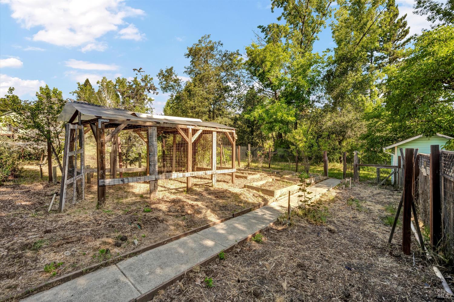 Detail Gallery Image 85 of 88 For 7446 Poplar Dr, Forestville,  CA 95436 - 6 Beds | 8/2 Baths