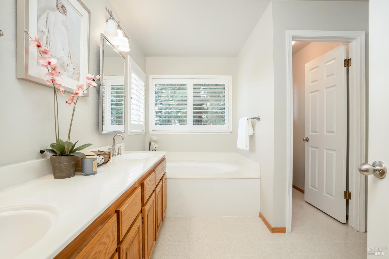 Detail Gallery Image 26 of 53 For 3800 Bouwina Ct, Concord,  CA 94518 - 4 Beds | 3 Baths
