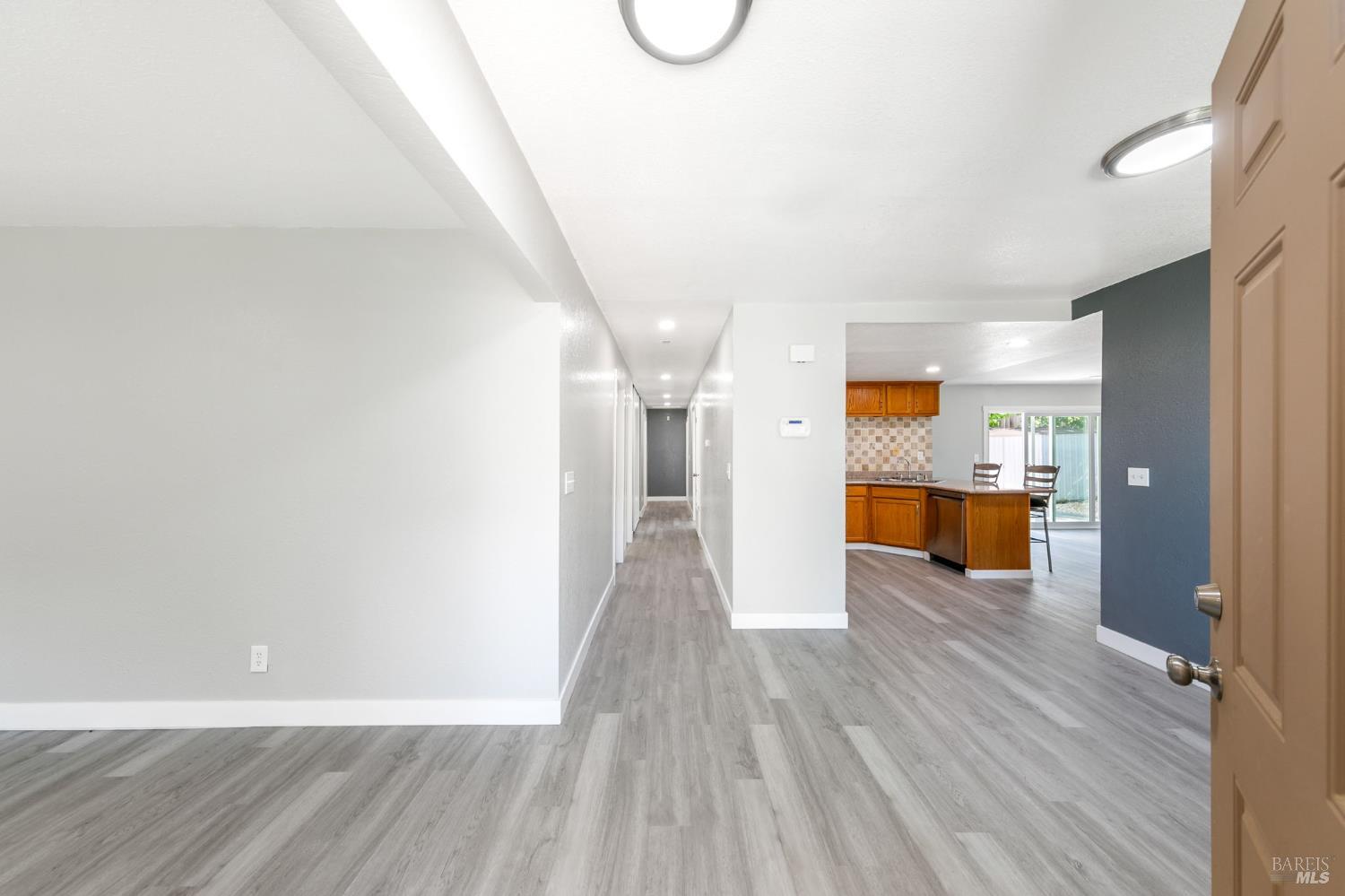 Pumice Court, Vallejo, California image 7