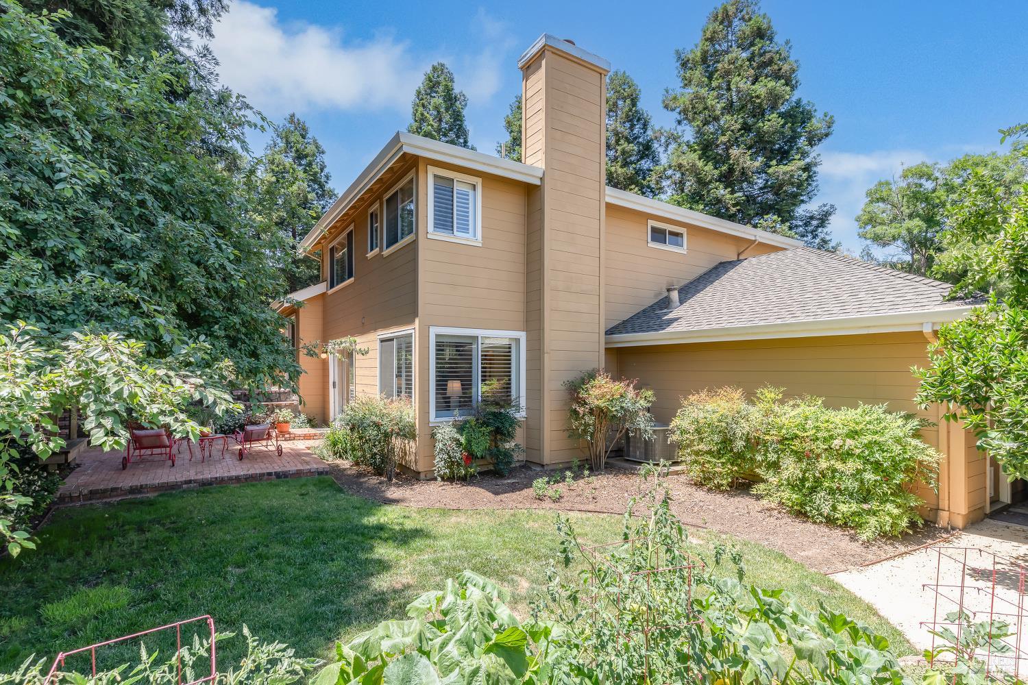 Detail Gallery Image 39 of 53 For 3800 Bouwina Ct, Concord,  CA 94518 - 4 Beds | 3 Baths