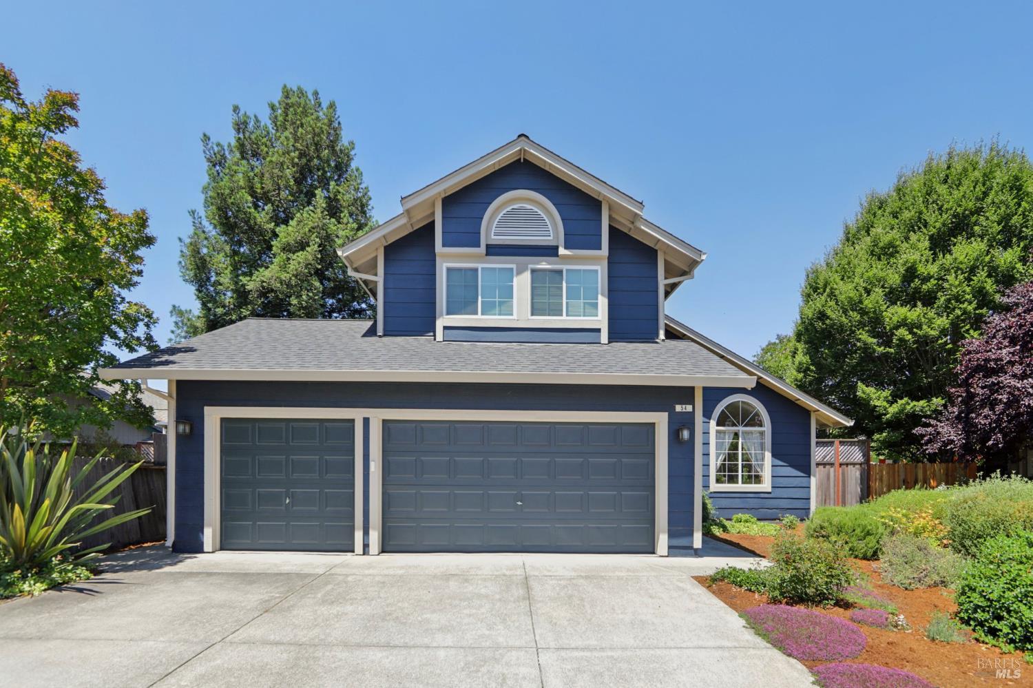 Detail Gallery Image 1 of 1 For 54 Loni Ct, Windsor,  CA 95492 - 3 Beds | 2/1 Baths