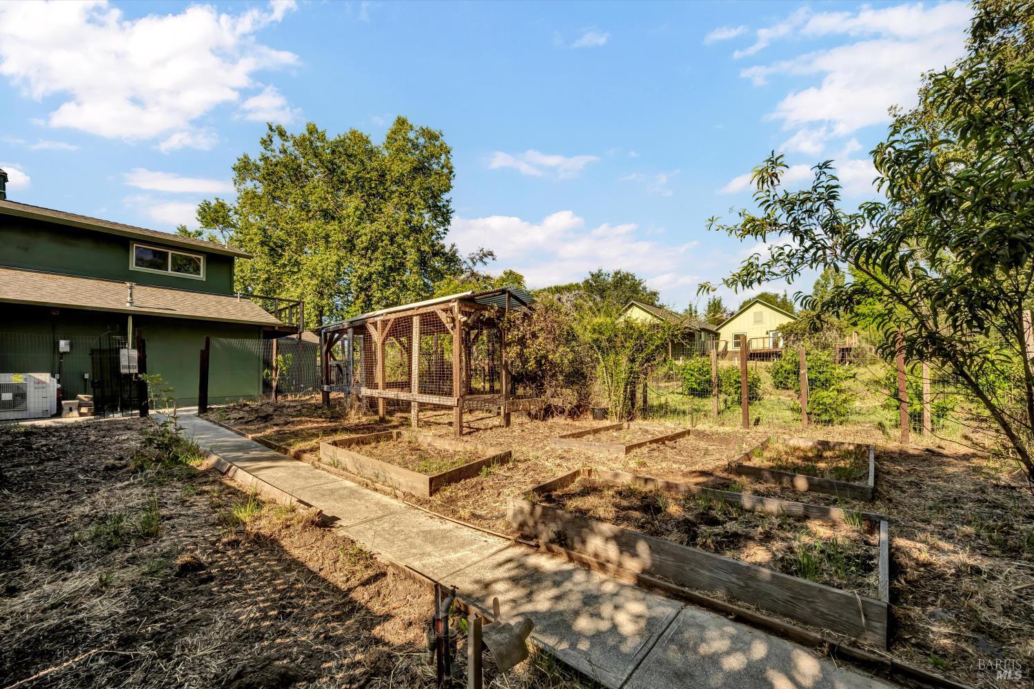 Detail Gallery Image 86 of 88 For 7446 Poplar Dr, Forestville,  CA 95436 - 6 Beds | 8/2 Baths