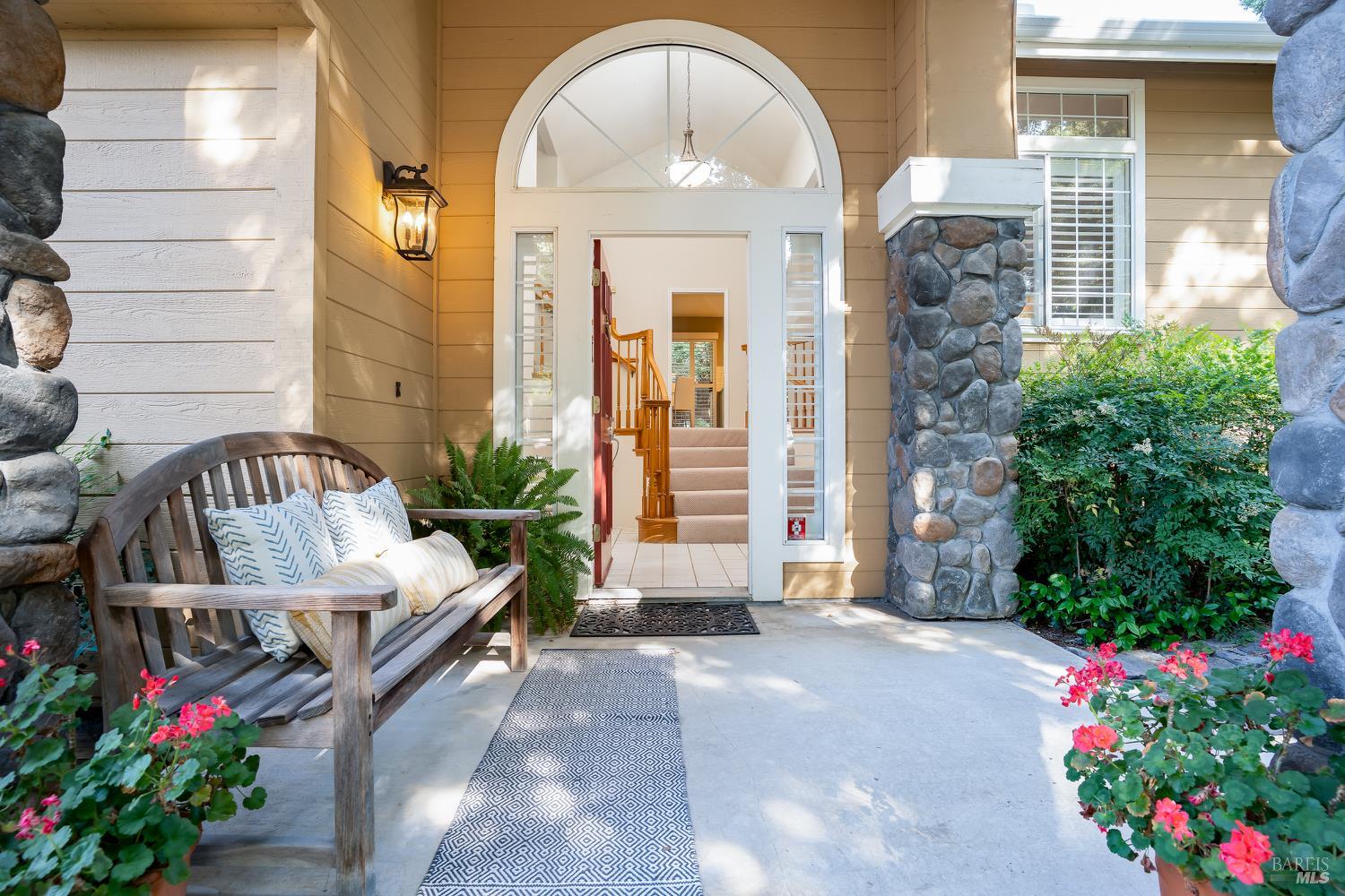 Detail Gallery Image 3 of 53 For 3800 Bouwina Ct, Concord,  CA 94518 - 4 Beds | 3 Baths