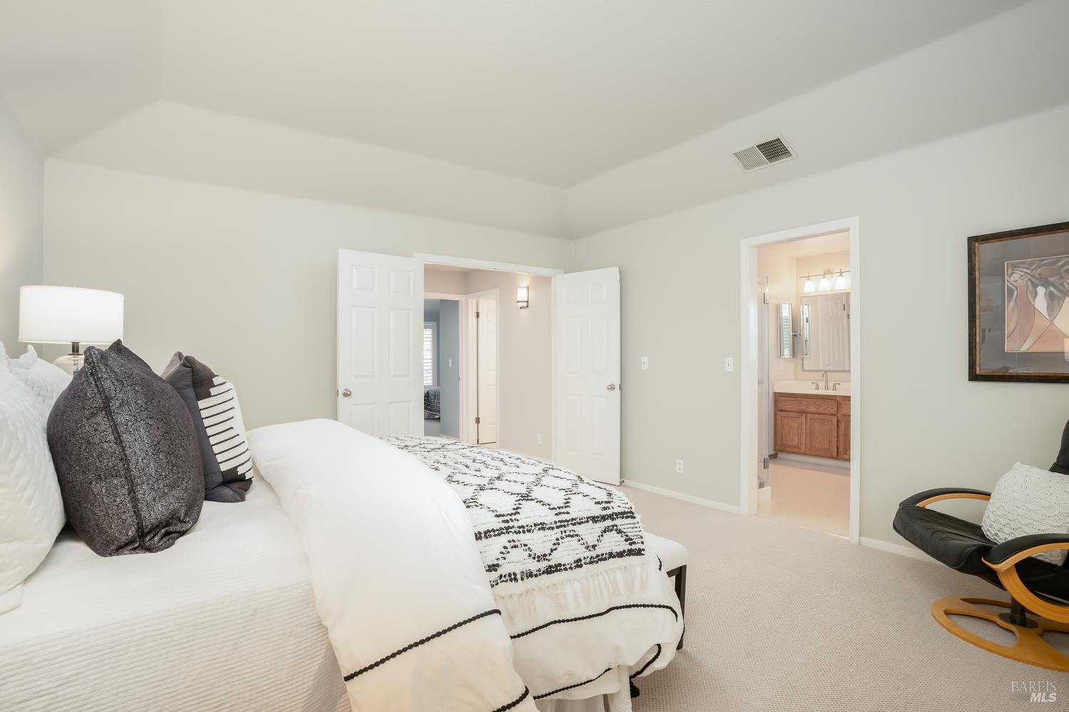 Detail Gallery Image 25 of 53 For 3800 Bouwina Ct, Concord,  CA 94518 - 4 Beds | 3 Baths