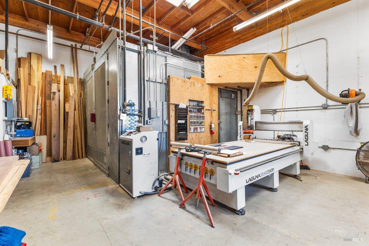 Detail Gallery Image 10 of 21 For 1130 Industrial Ave #9,  Petaluma,  CA 94952 - – Beds | – Baths