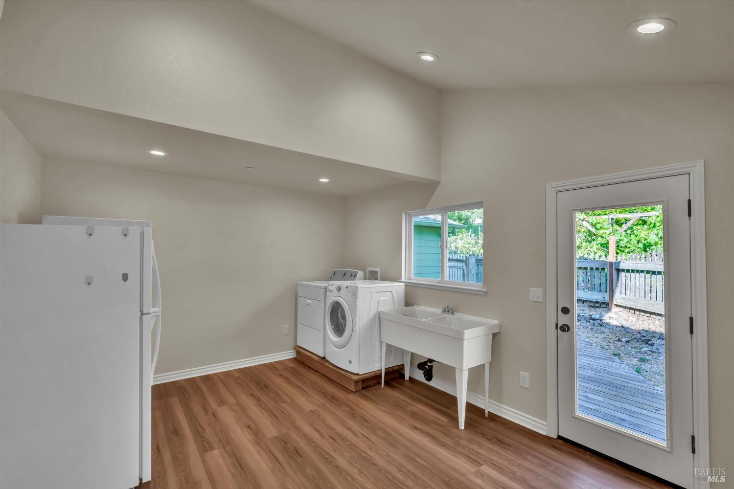 Detail Gallery Image 53 of 88 For 7446 Poplar Dr, Forestville,  CA 95436 - 6 Beds | 8/2 Baths