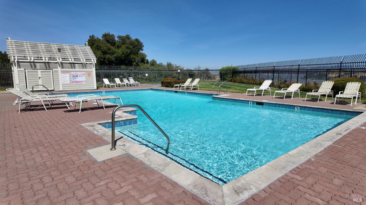 Detail Gallery Image 35 of 47 For 1201 Glen Cove Pkwy #1609,  Vallejo,  CA 94591 - 2 Beds | 2 Baths