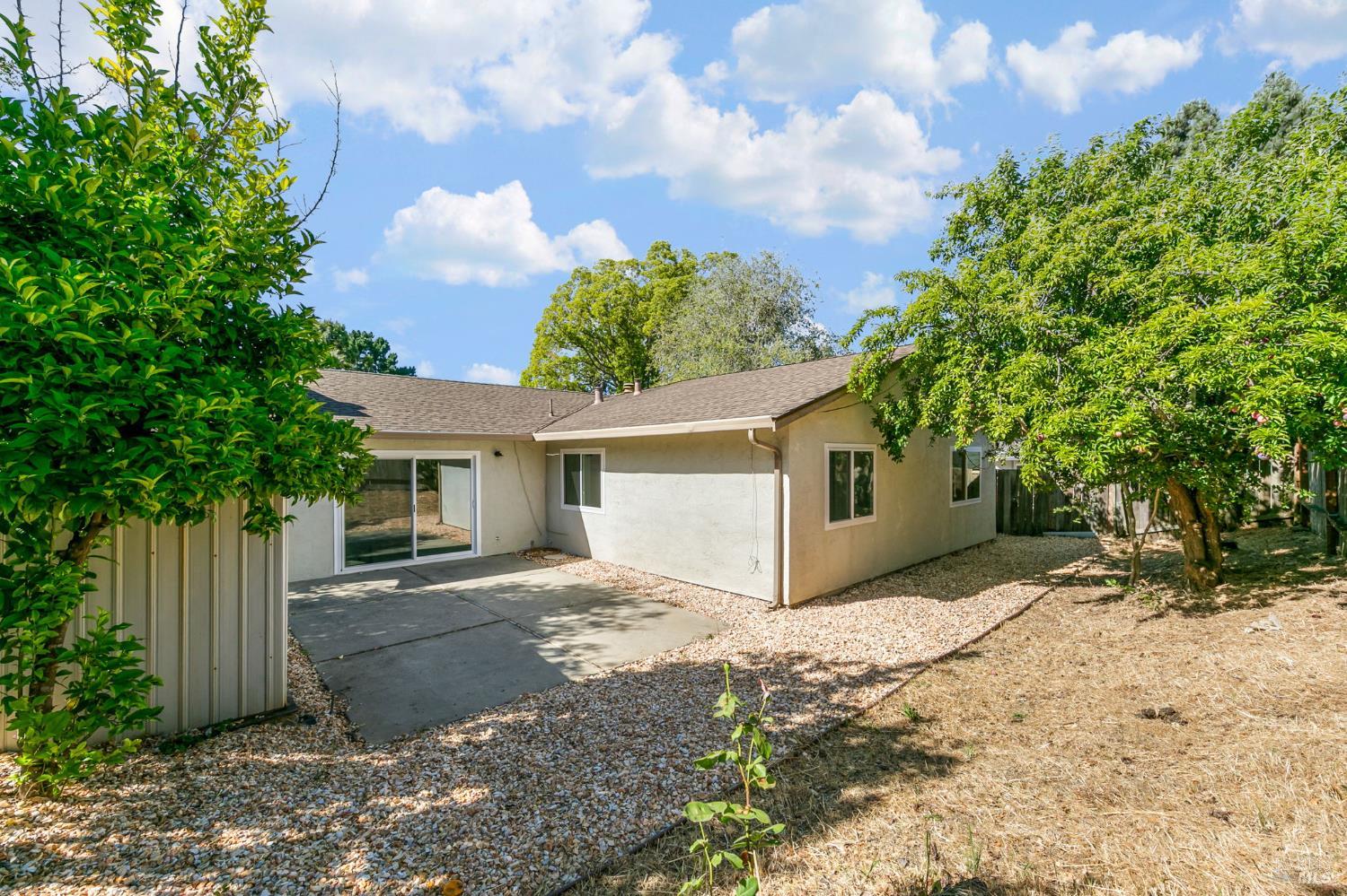 Pumice Court, Vallejo, California image 34