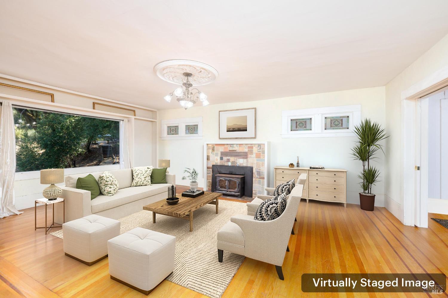 Detail Gallery Image 13 of 36 For 1194 Felta Rd, Healdsburg,  CA 95448 - 5 Beds | 4 Baths