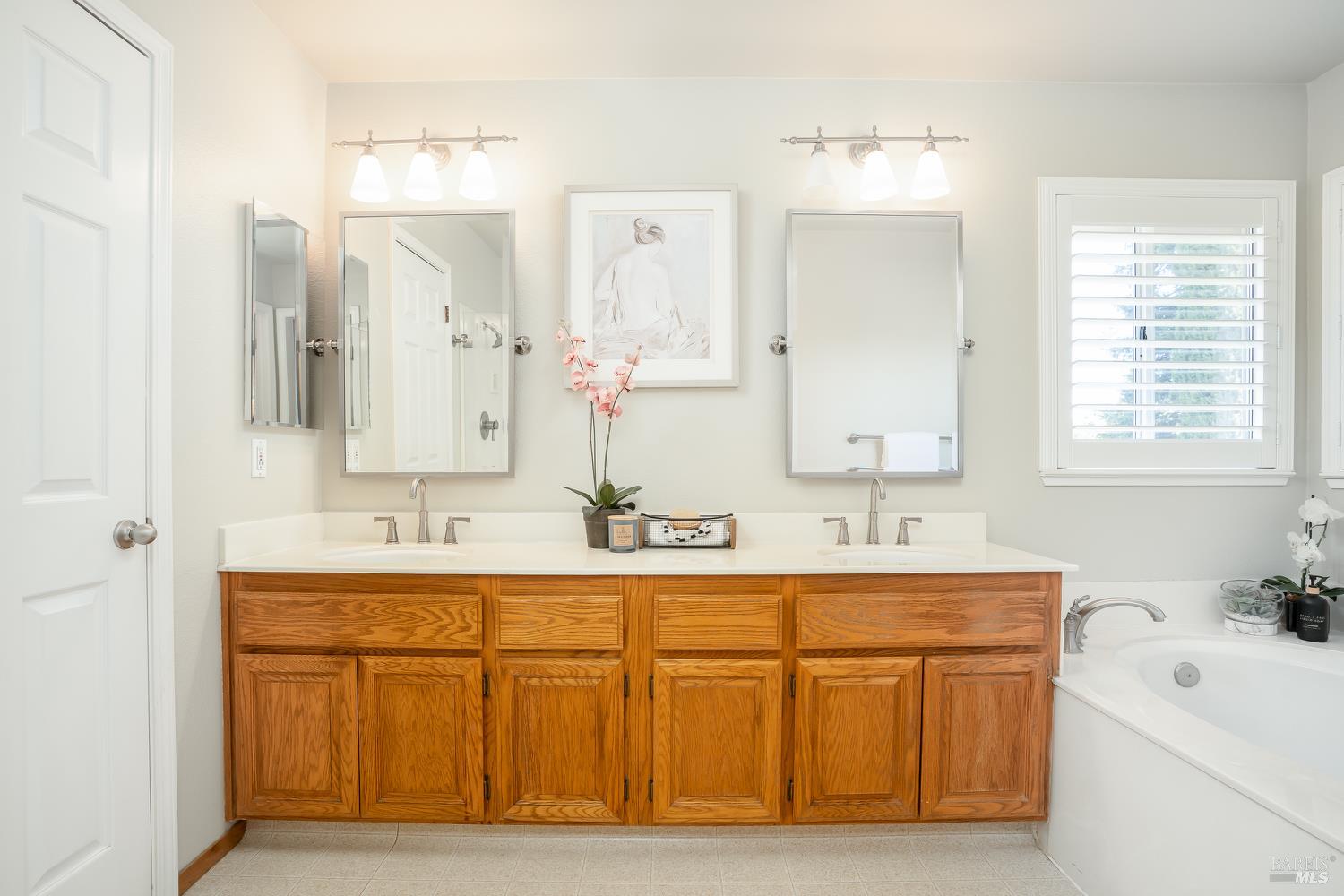 Detail Gallery Image 27 of 53 For 3800 Bouwina Ct, Concord,  CA 94518 - 4 Beds | 3 Baths