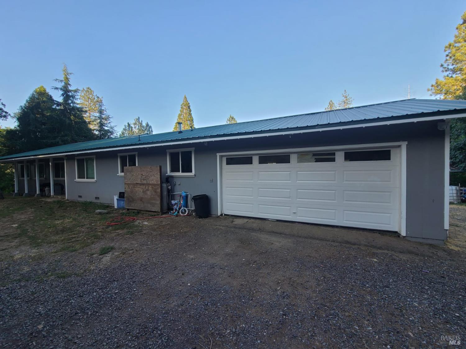 Detail Gallery Image 3 of 59 For 22500 Covelo Refuse Rd, Covelo,  CA 95428 - 3 Beds | 2 Baths