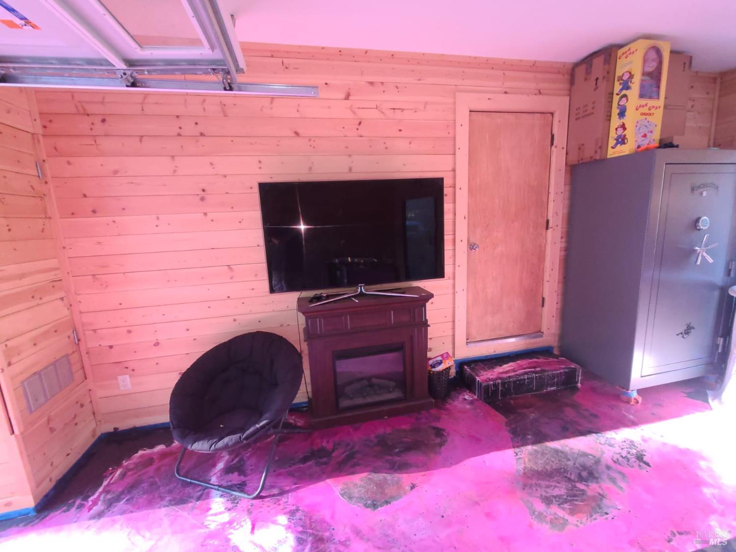 Detail Gallery Image 56 of 59 For 22500 Covelo Refuse Rd, Covelo,  CA 95428 - 3 Beds | 2 Baths