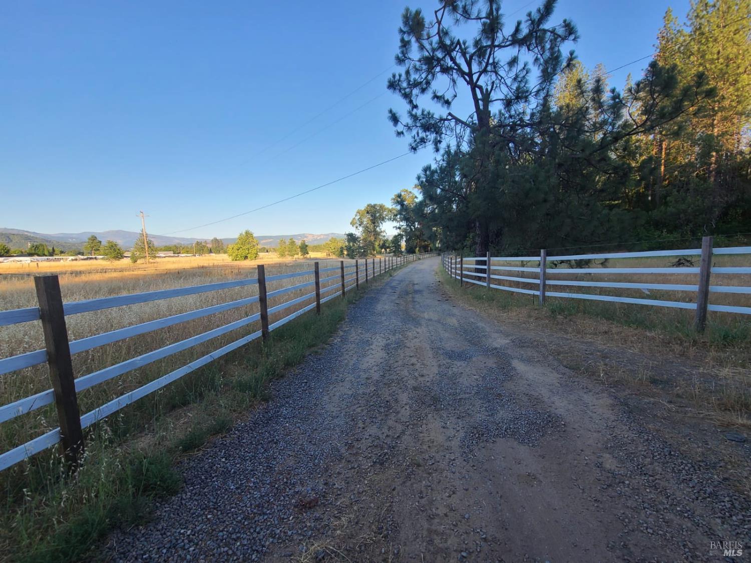 Detail Gallery Image 24 of 59 For 22500 Covelo Refuse Rd, Covelo,  CA 95428 - 3 Beds | 2 Baths